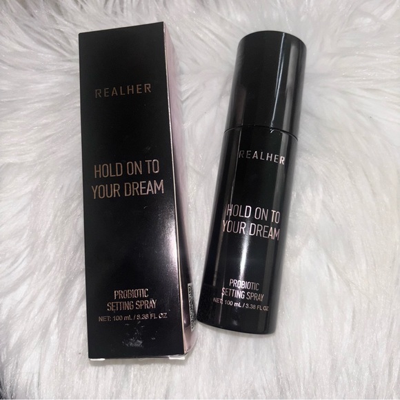 ๐NIB REALHER makeup Setting mist๐ - Picture 3 of 5